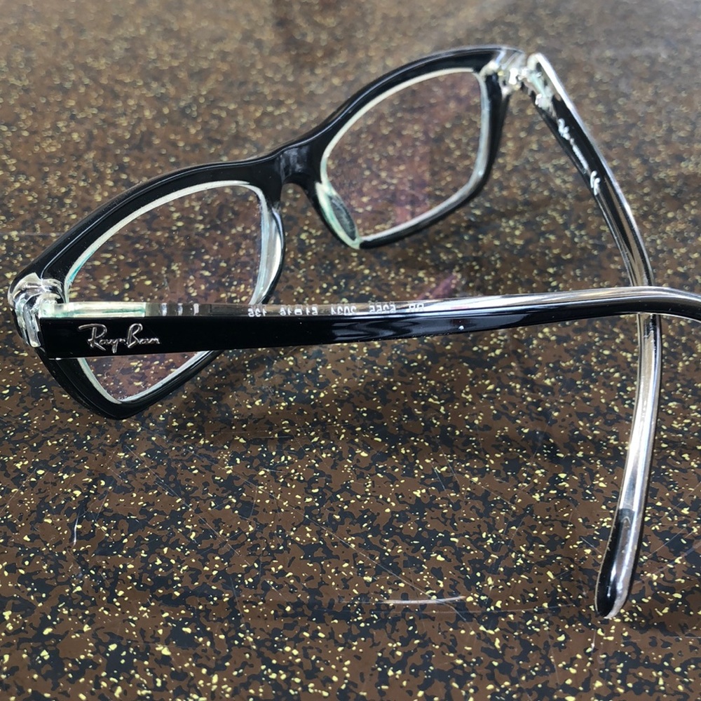Ray Ban glasses